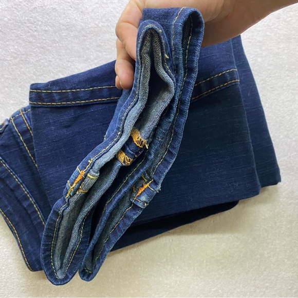 Vintage Y2K True Religion Dark Wash Ultra Low Rise Flare Leg Jeans 25 - Picture 8 of 16